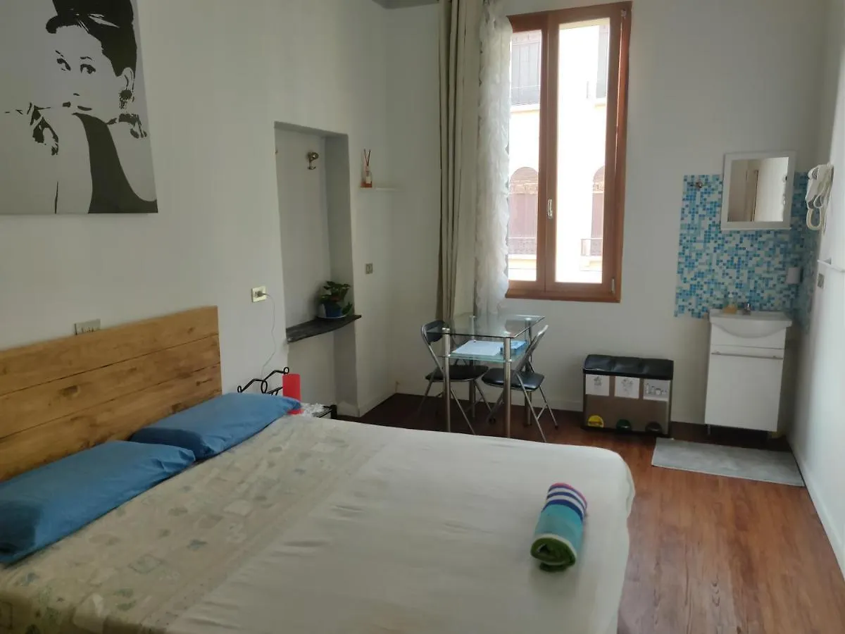 Archie'S House Hostel Venice 0*,