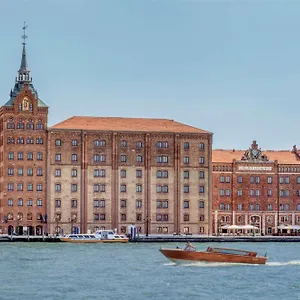 Hilton Molino Stucky Szálloda